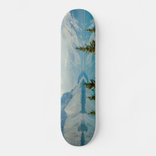 Skate lagoas de montanha do inverno