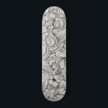 Skate Legal Padrão Floral Branco E Preto<br><div class="desc">Este design moderno apresenta um legal e moderno padrão floral preto e branco abstrato moderno #skateboard #skate #skatelife #skatelife #sk #skateboardingisdivertido #skater #skatepark #skateshop #skateday #skateday #skateboarder #skateboard #skating #life #skatergirl #trendy #legal exterior</div>