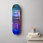 Skate Legal Robô Azul Galáxia Roxa Vintage Cuta Retroati<br><div class="desc">Prepare-se para abraçar suas fantasias internas de ficção científica quando você sair às ruas com esta ilustração fofa de robô de metal vintage, contra um céu de galáxia azul-roxo. Faz uma declaração legal e divertida toda vez que você surf o pavimento. Faz um presente de excelente para alguém especial (ou...</div>