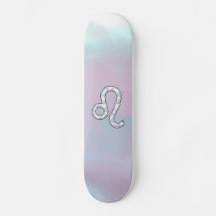 Skate Leo Zodiac Símbolo de Pastels Nacre Style Impressã