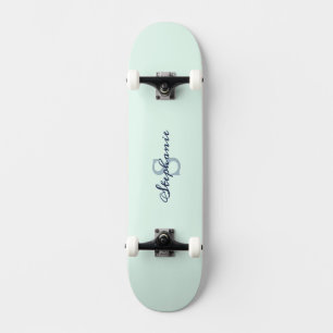 Skate Lindo Verde Claro Elegante Simples Fofo Monogramad