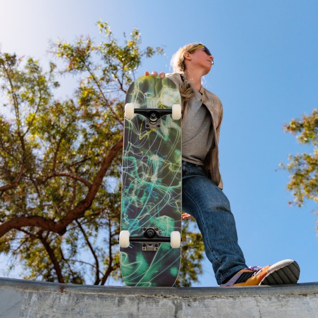 Skate Linhas de Luz Elétrica Gradiente Abstrato. (Ao ar livre 1)