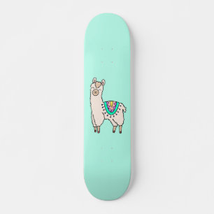 Skate llama alpaca de desenho animado sorridente e feliz
