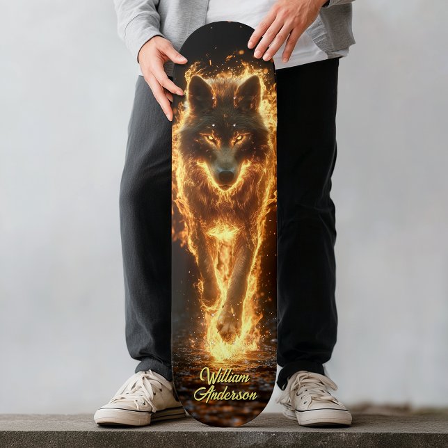 Skate Lobo Incandescente Flamejante (Fiery Glowing Wolf Skateboard)
