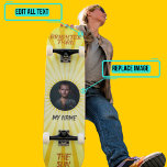 Skate Mais brilhante que o Sol<br><div class="desc">Esta é uma espécie de skate porque foi projetada por você usando nossa modelo "Mais Brilhante que o Sol". Substitua a chama pelo seu próprio rosto e adicione seu nome e outro texto.</div>