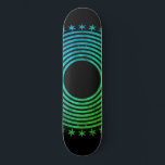 Skate Mandala Abstrato Geométrico Padrão Verde Preto<br><div class="desc">Um belo padrão geométrico simétrico mandala de círculos e estrelas a skate. Estilo preto e único. Verde e preto.</div>