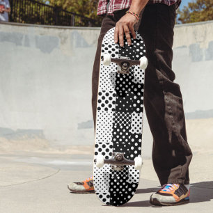 Skate Moda Preto e Branco Pontos Estilo Design