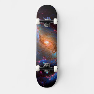 Skate Monograma Barred Spiral Galaxy NGC 1672