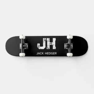 SKATE MONOGRAMA DE DUAS LETRAS BRANCO MINIMALISTA NOME P