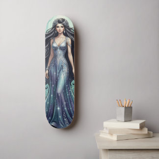 Skate Mulher majestosa com vestido prateado