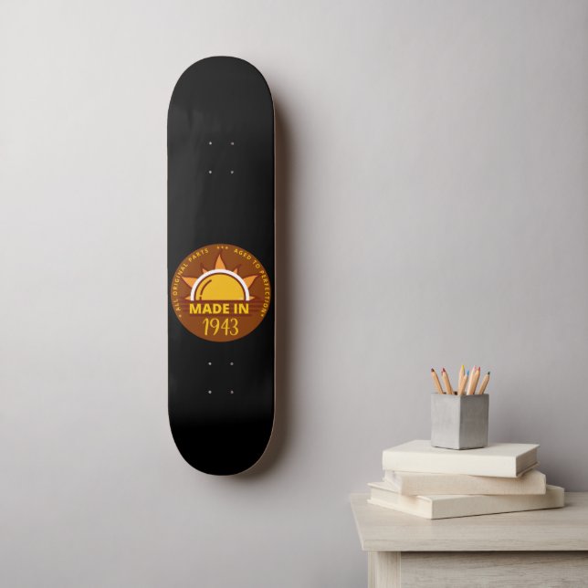 Skate NASCER EM 1943 presente de aniversário engraçado (Arte de parede)