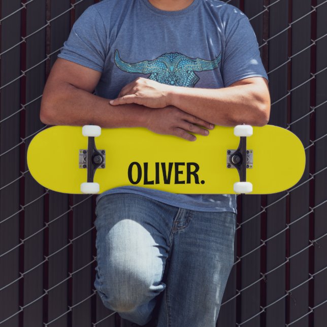 Skate Nome Moderno Amarelo Canário | Trendência Clássica (Ao ar livre 3)