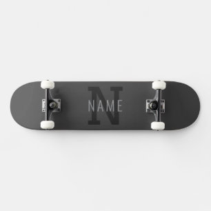 Skate Nome Monogramado Moderno Cinza Escuro (ou outro te