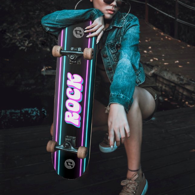 Skate Nota sobre Música Retro Neon Pink e Blue Rock (Retro Neon Pink & Blue Rock Music Note Skateboard)