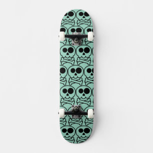 Skate NOVO - Caveira de Pastel em Desenho Animado