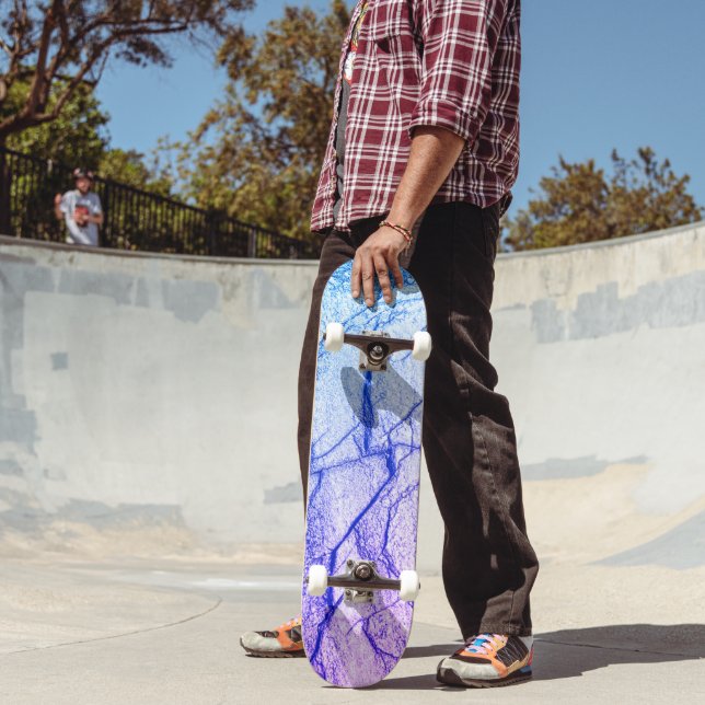 Skate Olhar para o Mármaco Roxo de Duas Toneladas (Ao ar livre 2)