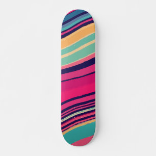 Skate Ondas de Listras Abstratas Coloridas Design
