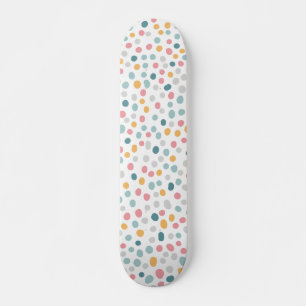 Skate Padrão Colorido de Confetes com Pontos 