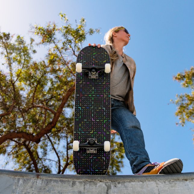 Skate Padrão colorido de tecnologia, codificação e eletr (Ao ar livre 1)