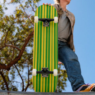 Skate Padrão de Design de Listras Elegantes Amarelo Verd
