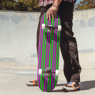 Skate Padrão de Design de Listras Elegantes Roxas e Verd