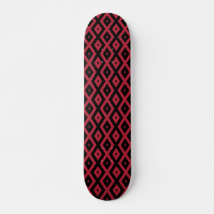 Skate Padrão de diamante vermelho e preto