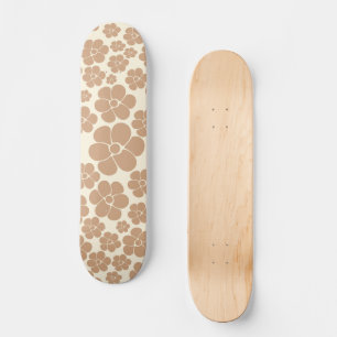 Skate Padrão de Flor em Tan e Creme