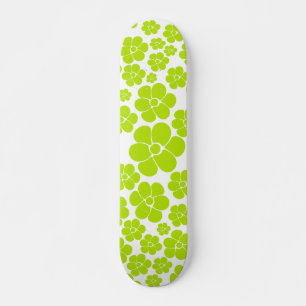 Skate Padrão de Flor no Verde limão e Branco