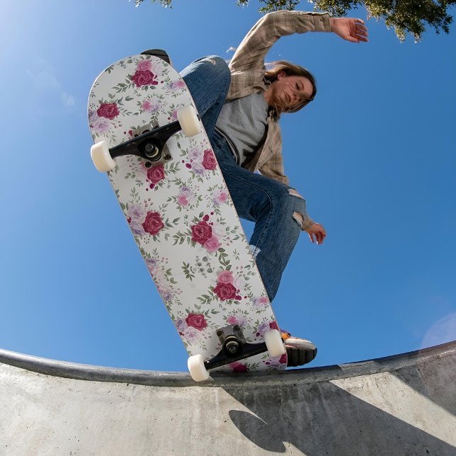 Skate Padrão de flores vermelhas e rosadas elegantes (Criador carregado)
