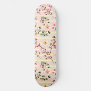Skate Padrão de Listras Florais Rosa Suave