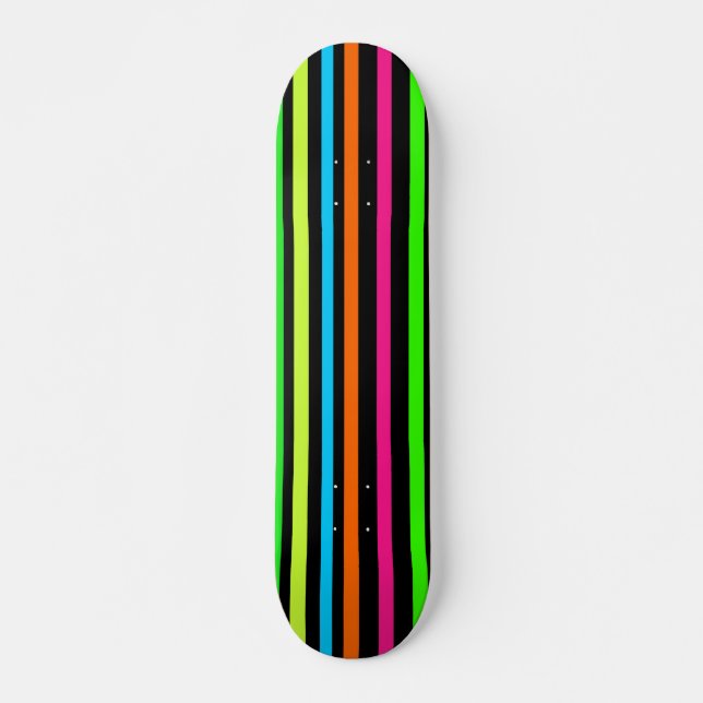 Skate Padrão de Listras Neon (Frente)