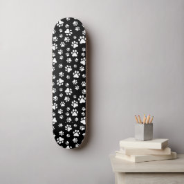 Skate Padrão de patas, impressões de pata, preto e branc