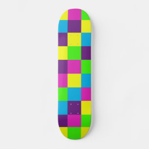 Skate Padrão de Quadrados Geométricos Coloridos