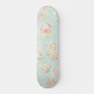 Skate Padrão de Rosa de Pastel Suave no Fundo Aqua
