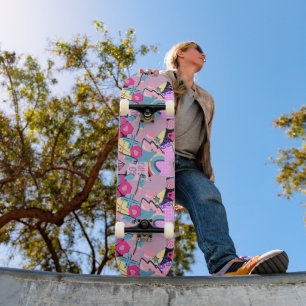 Skate Padrão de Roupas Urbanas de Grafite 
