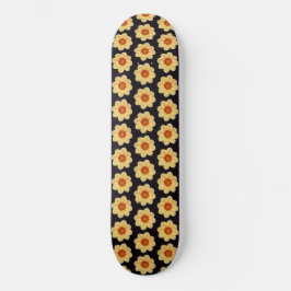 Skate Padrão Floral Amarelo Dahlia em Preto