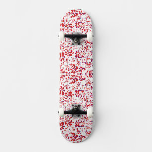 Skate Padrão floral branco vermelho fofo