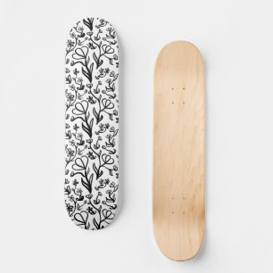 Skate Padrão Floral em Preto e Branco