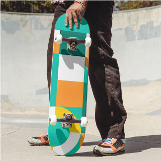 Skate Padrão Geométrico Colorido do Arco-Íris Moderno