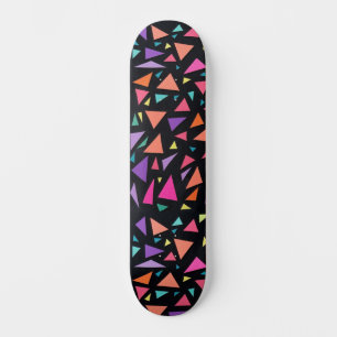 Skate Padrão geométrico de triângulo multicolorido