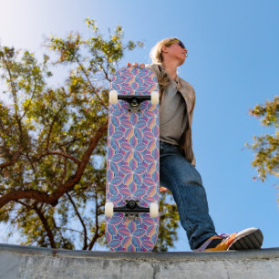 Skate Padrão Geométrico Floral Vibrante