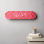 Skate Padrão personalizado de quadro de verificação cor-<br><div class="desc">Padrão verificado no quadro de verificação no skate cor-de-rosa e laranja</div>