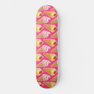 Skate Padrão rosa Kawaii com sorvete de morango