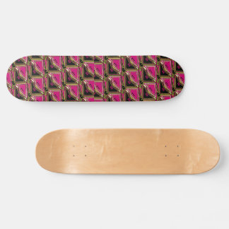 Skate Padrão Tribal Rosa e Preto