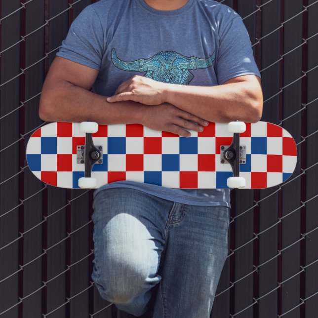 Skate Padrão Xadrez Vermelho Branco Azul  (Ao ar livre 3)