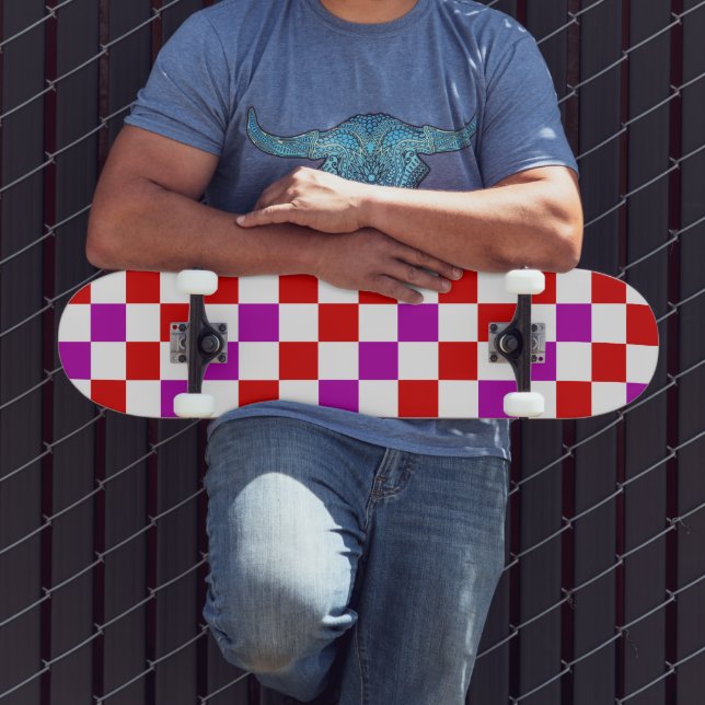 Skate Padrão Xadrez Vermelho Branco Roxo Design  (Ao ar livre 3)