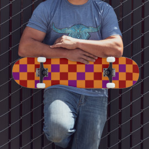 Skate Padrão Xadrez Vermelho Laranja Roxo Design