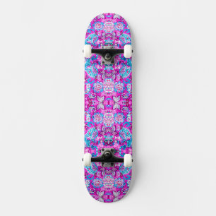 Skate Padrões de flores rosas, azuis e brancas