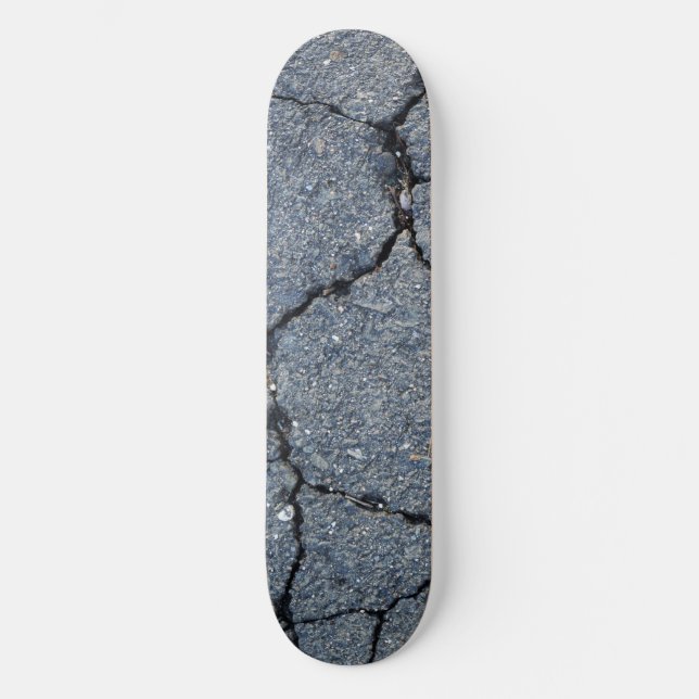 skate "Pavement" rachado (Frente)