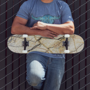 Skate Pedra de Mármore Texturizada Marrom e Preta